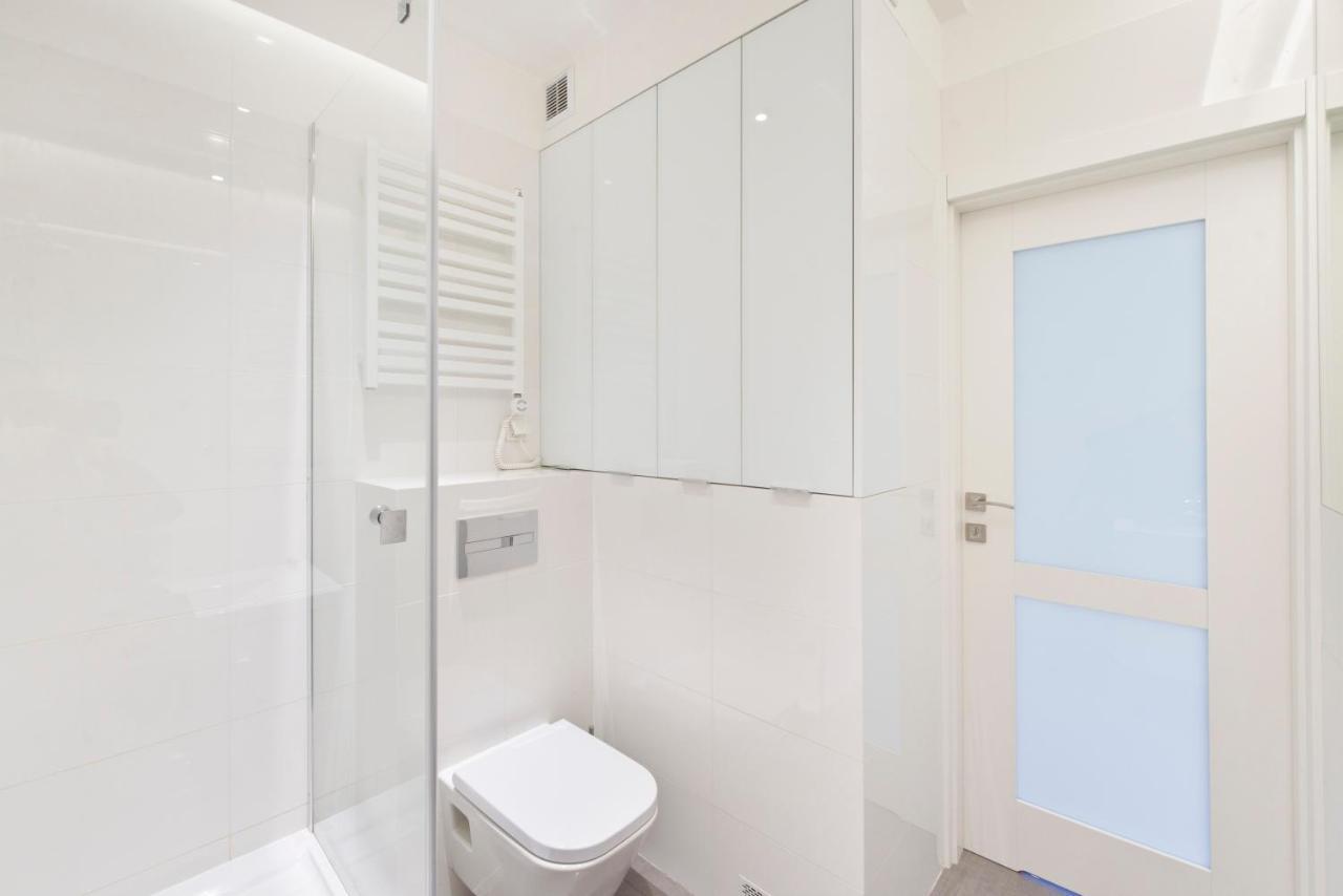 Apartamenty Grobla III Q4Apartments グダニスク エクステリア 写真